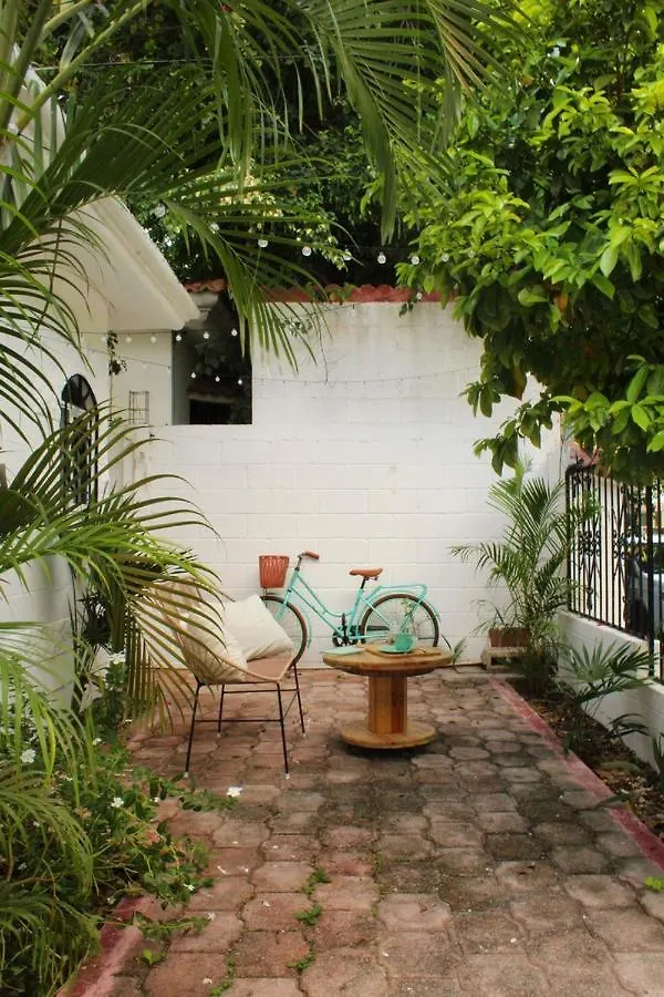 Casa Palmita Hotel Playa del Carmen Guest house